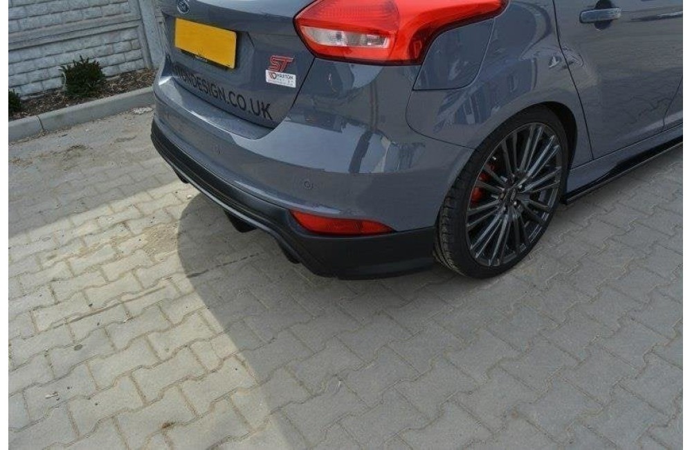 REAR VALANCE FOCUS ST MK3 (FACELIFT) RS-LOOK