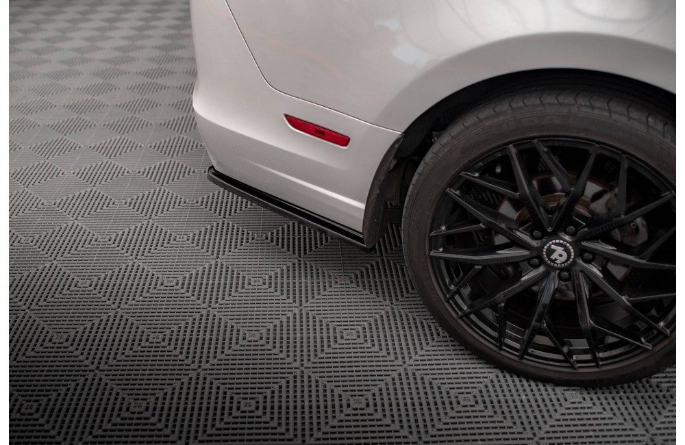 Set of Splitters Ford Mustang Mk5 Facelift