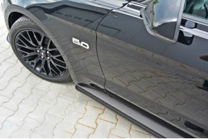 Racing Side Skirts Diffusers Ford Mustang GT Mk6