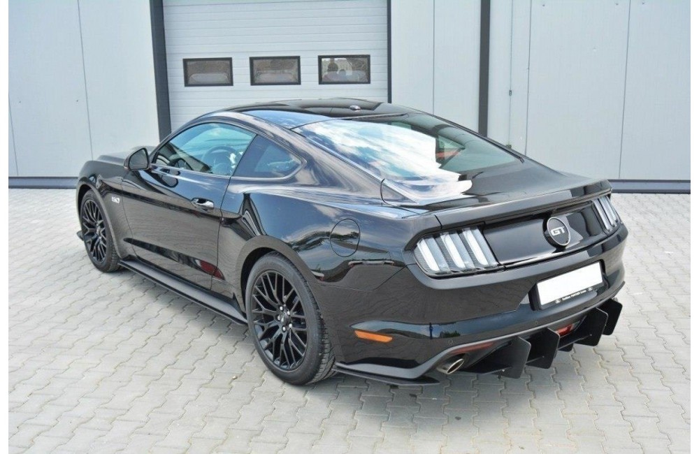 Racing Side Skirts Diffusers Ford Mustang GT Mk6