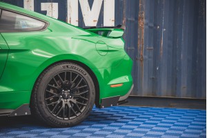 Rear Side Splitters V.1 + Flaps Ford Mustang GT Mk6 Facelift