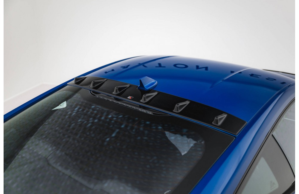 The extension of the rear window Ford Mustang GT Mk7