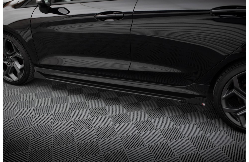 Street Pro Side Skirts Diffusers + Flaps Ford Fiesta ST / ST-Line Mk8 - Black + Gloss Flaps Street Pro Side Skirts Diffusers + Flaps Ford Fiesta ST / ST-Line Mk8 - Black + Gloss Flaps