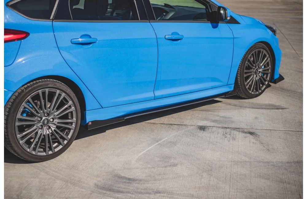 Street Pro Side Skirts Diffusers + Flaps Ford Focus RS Mk3 - Black + Gloss Flaps