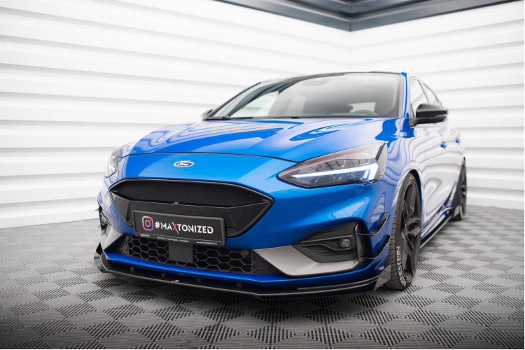 Street Pro Front Splitter + Flaps Ford Focus ST / ST-Line Mk4