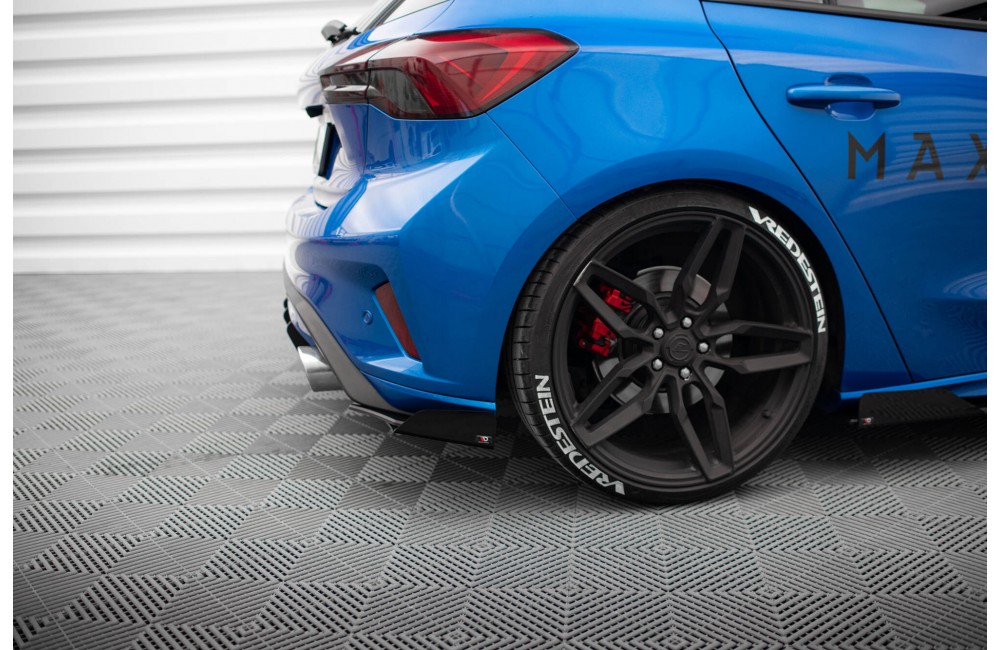 Street Pro Rear Side Splitters + Flaps Ford Focus ST Mk4 - Black + Gloss Flaps