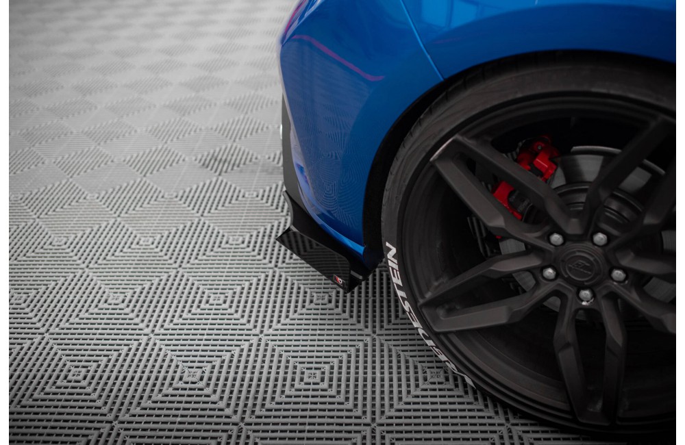 Street Pro Rear Side Splitters + Flaps Ford Focus ST Mk4 - Black + Gloss Flaps