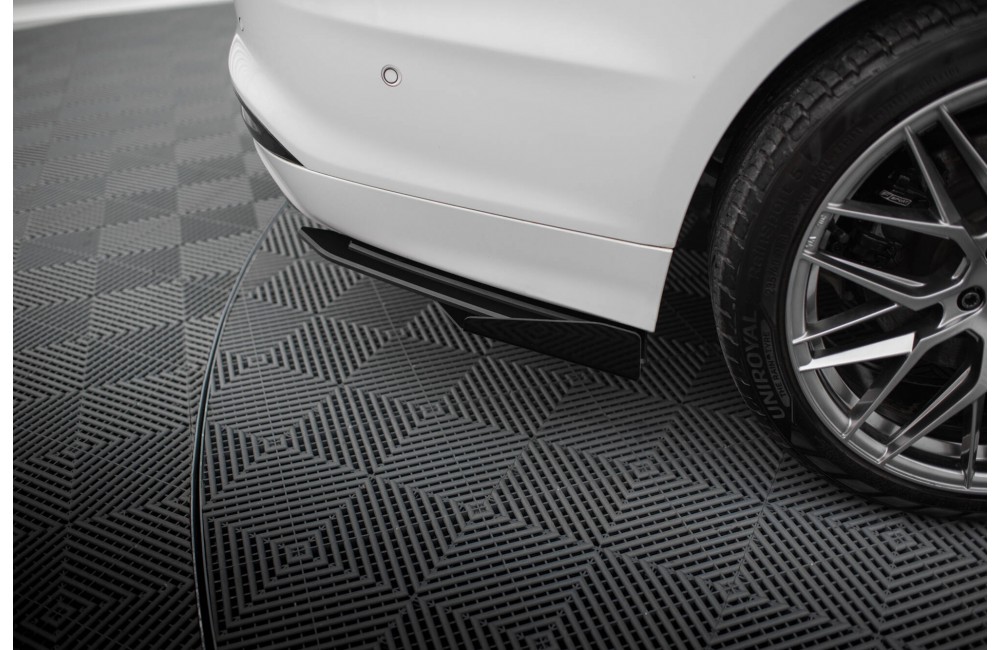 Street Pro Rear Side Splitters + Flaps Ford Mondeo Sport Mk5 Facelift / Fusion Sport Mk2 Facelift - Black + Gloss Flaps