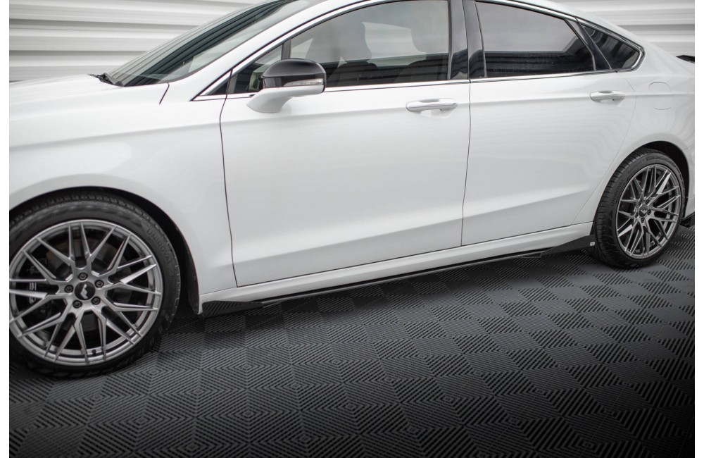 Street Pro Side Skirts Diffusers + Flaps Ford Mondeo Sport Mk5 Facelift / Fusion Sport Mk2 Facelift - Black + Gloss Flaps