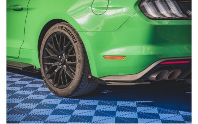 Street Pro Rear Side Splitters V.1 + Flaps Ford Mustang GT Mk6 Facelift - Black + Gloss Flaps    