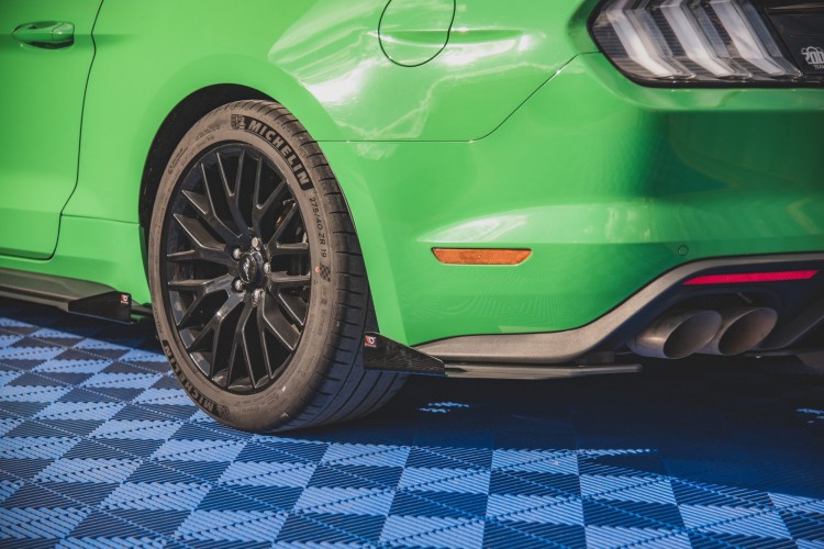 Street Pro Πίσω Πλευρικοί Splitters V.1 + Flaps Ford Mustang GT Mk6 Facelift