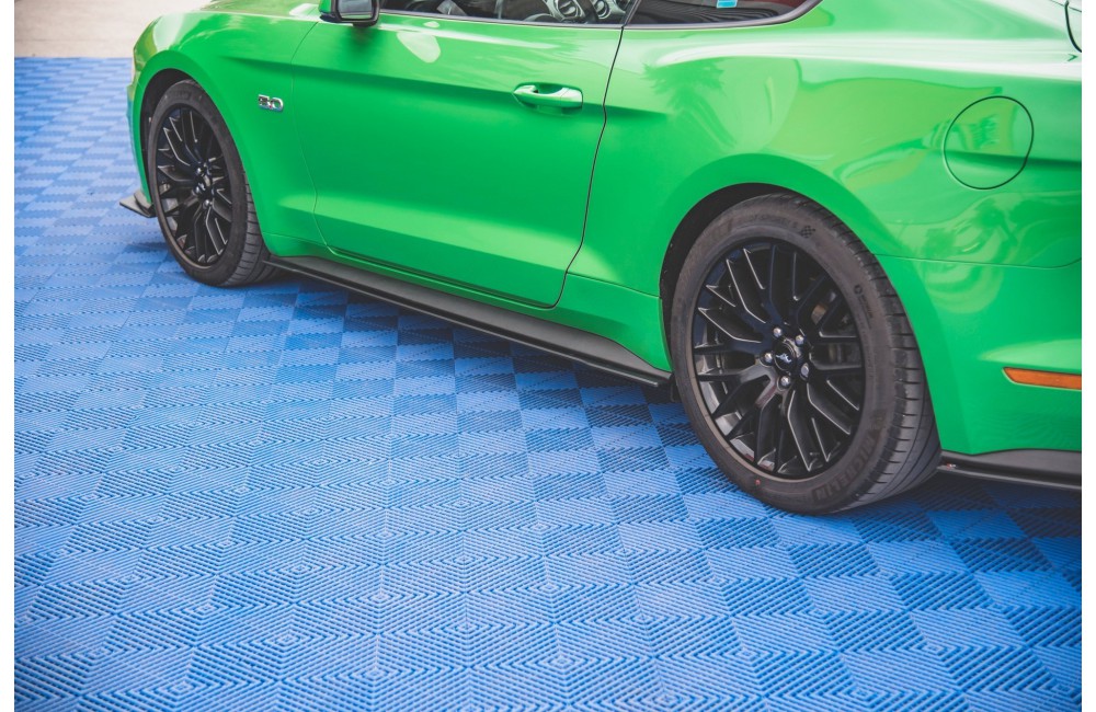 Street Pro Side Skirts Diffusers V.1 Ford Mustang GT Mk6 Facelift - Black Street Pro Side Skirts Diffusers V.1 Ford Mustang GT Mk6 Facelift - Black