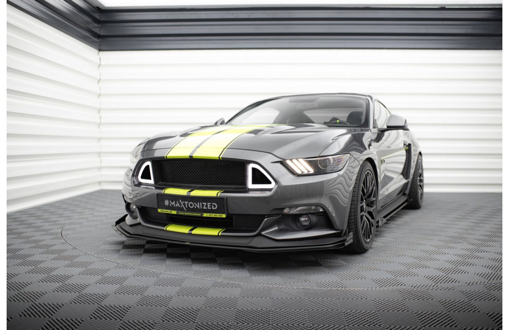 Street Pro Front Splitter + Flaps Ford Mustang GT Mk6  - Black + Gloss Flaps