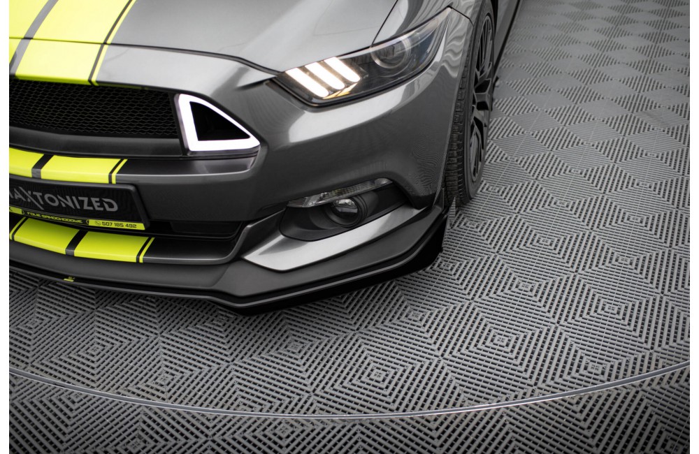 Street Pro Front Splitter + Flaps Ford Mustang GT Mk6  - Black + Gloss Flaps
