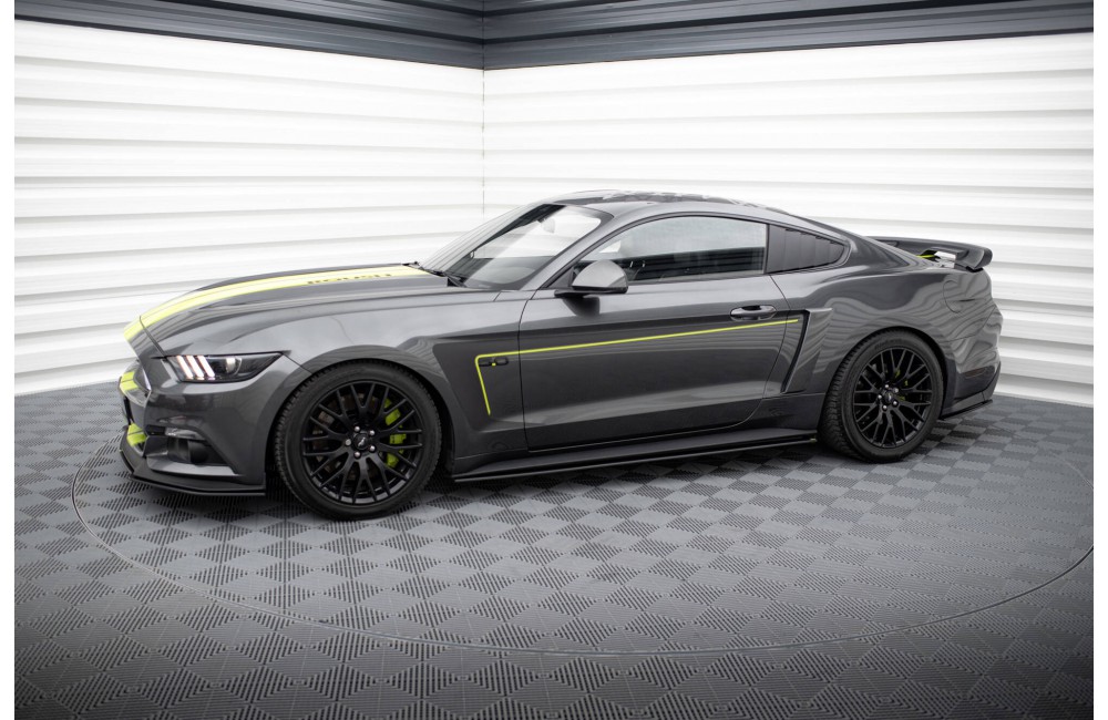 Street Pro Side Skirts Diffusers Ford Mustang GT Mk6 - Black Street Pro Side Skirts Diffusers Ford Mustang GT Mk6 - Black