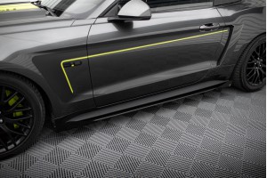 Street Pro Side Skirts Diffusers + Flaps Ford Mustang GT Mk6 - Black + Gloss Flaps Street Pro Side Skirts Diffusers + Flaps Ford Mustang GT Mk6 - Black + Gloss Flaps