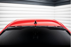 The extension of the rear window Honda Civic Type-R Mk 11