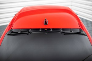 The extension of the rear window Honda Civic Type-R Mk 11