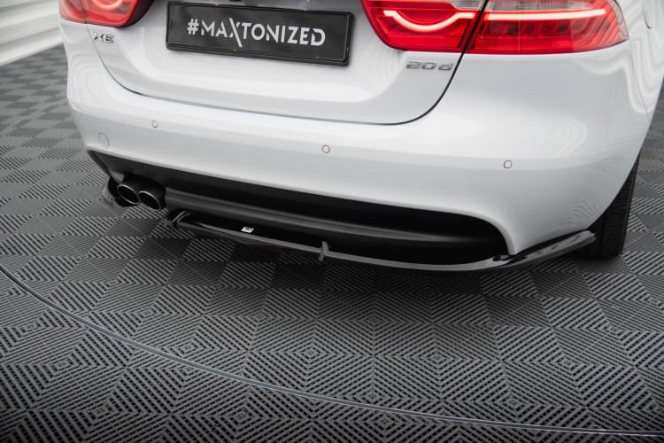Πίσω Side splitters Jaguar XE R-Sport X760