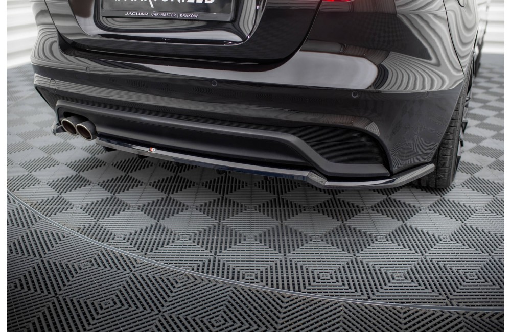 Rear Splitter (with vertical bars) Jaguar XE X760 Facelift
