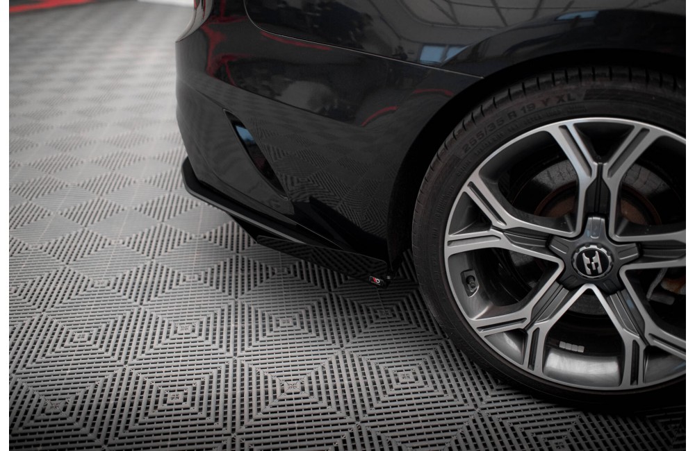 Rear Side Flaps Kia Stinger GT-Line Mk1