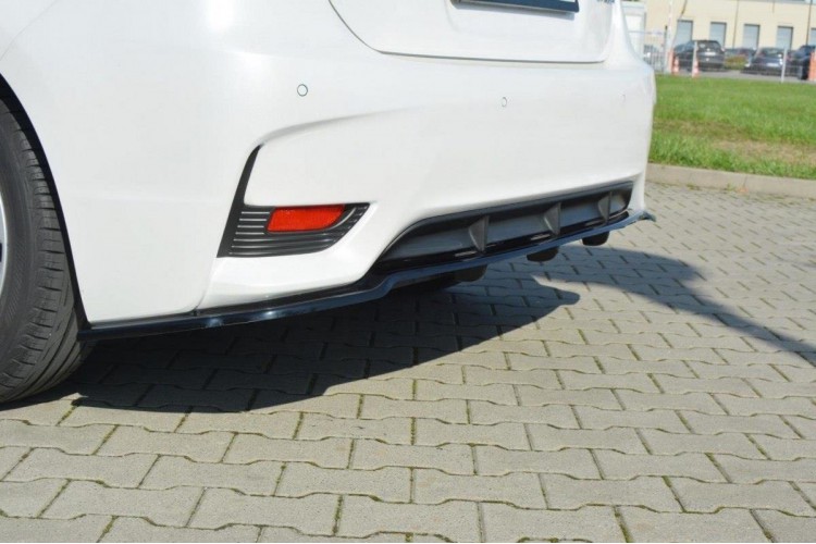 Πίσω Splitter Lexus CT Mk1 Facelift (με κάθετους στύλους)