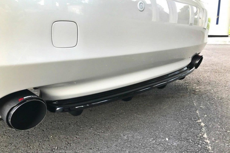 Πίσω Splitter Lexus GS 300 Mk3 Facelift (με κάθετες ράβδους)