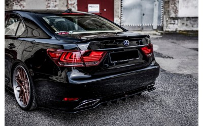 Spoiler Cap Lexus LS Mk4 Facelift