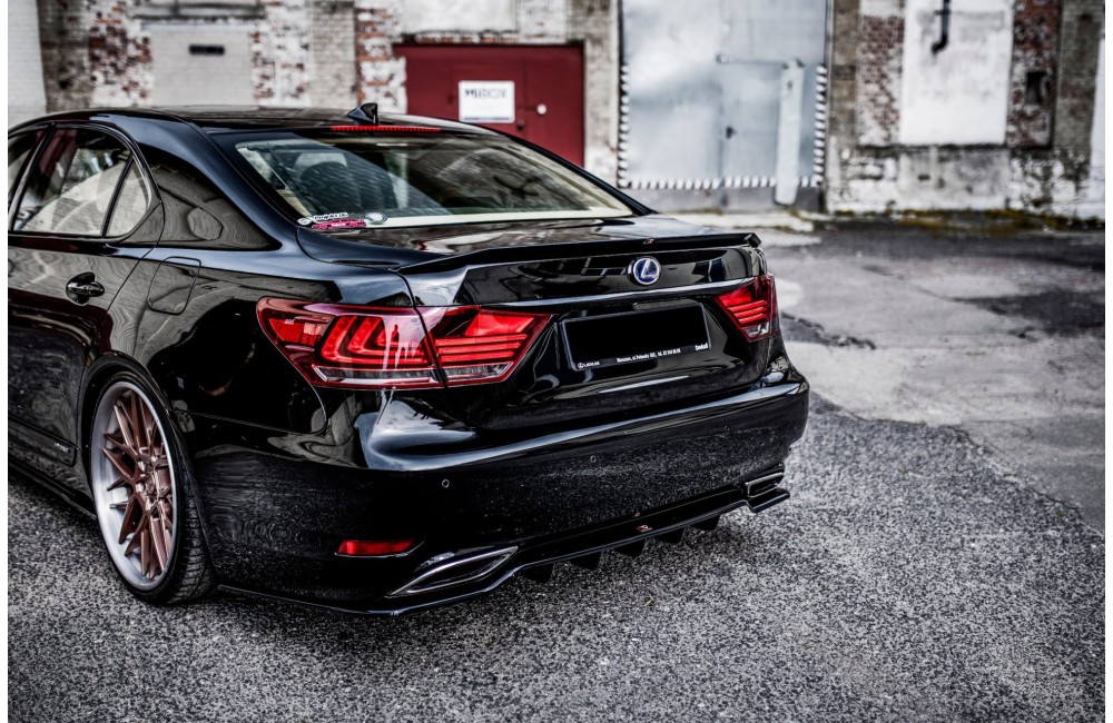 Rear Splitter (with vertical bars) Leuxs LS Mk4 Facelift