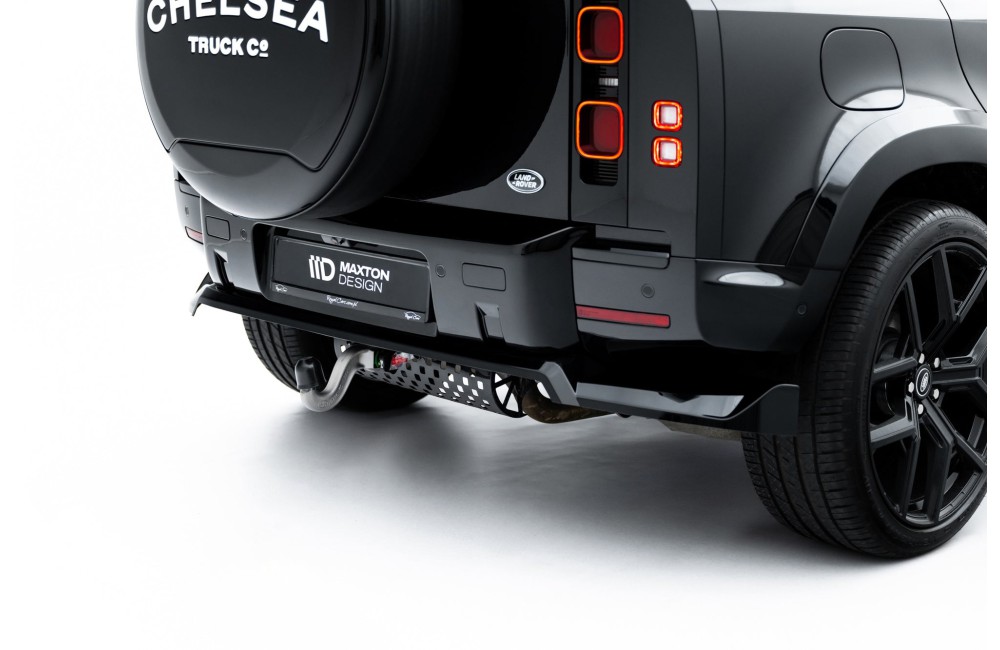 Rear Splitter (with vertical bars) Land Rover Defender Mk4