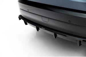 Rear Splitter (with vertical bars) Land Rover Discovery HSE Mk5 Facelift