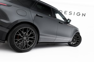 Set of Splitters Land Rover Range Rover Velar R-Dynamic Mk1 (The kit is not compatible with a towbar)