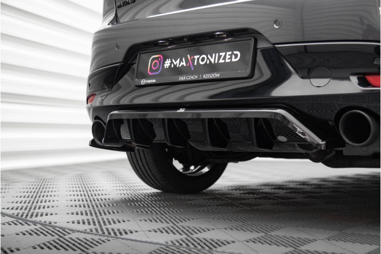 Οπίσθιο Splitter (με κατακόρυφες ράβδους) Mazda 3 Mk4