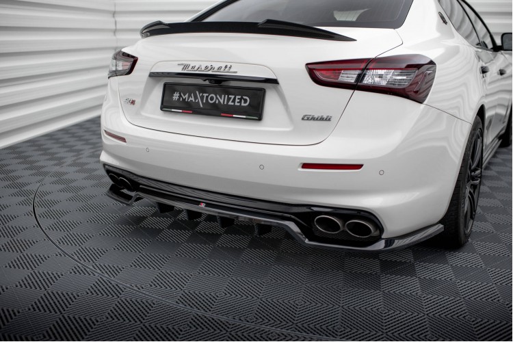 Πίσω Splitter (με κατακόρυφες ράβδους) Maserati Ghibli Mk3 Facelift