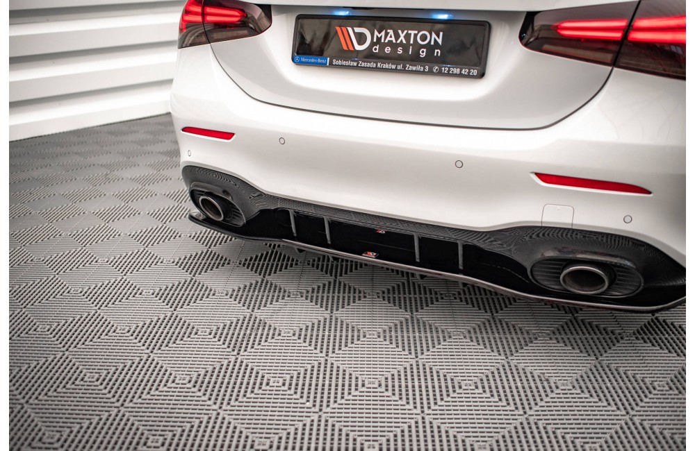 Rear Splitter (with vertical bars) V.1 Mercedes A 35 AMG Sedan V177