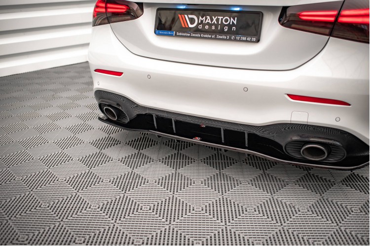 Πίσω Splitter (με κάθετες ράβδους) V.1 Mercedes A 35 AMG Sedan V177