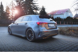 Rear Splitter (with vertical bars) Mercedes-Benz A Hatchback AMG Line W177
