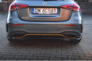Rear Splitter (with vertical bars) Mercedes-Benz A Hatchback AMG Line W177