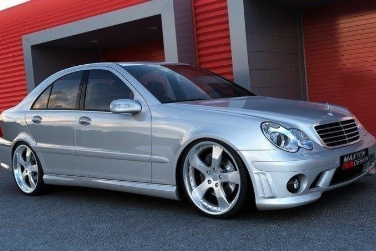 ΠΡΟΣΘΕΤΟΣ ΑΕΡΟΤΟΜΗ MERCEDES C W203 < AMG 204 LOOK>