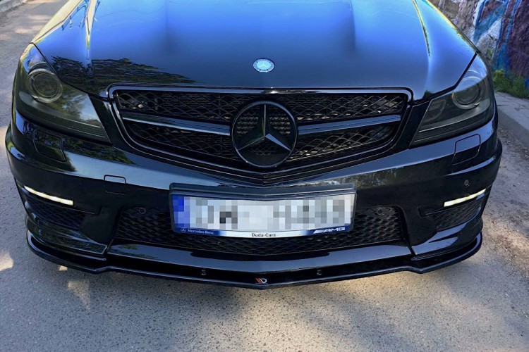 Μπροστινός Splitter Mercedes-Benz C63 AMG Sedan / Estate W204 Facelift / S204 Facelift