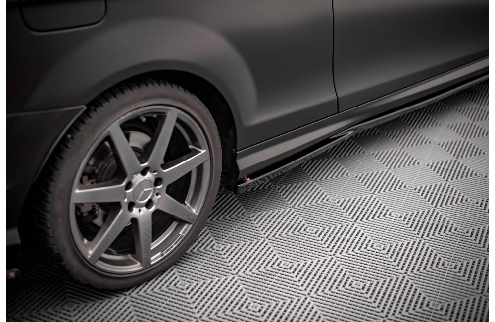 Side Skirts Diffusers Mercedes-Benz C Coupe / Sedan / Estate  AMG-Line C204 / W204 Facelift / S204 Facelift