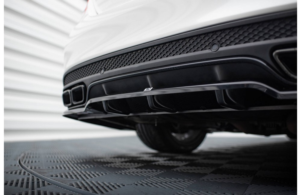 Rear Splitter (with vertical bars) Mercedes-AMG C63 Sedan / Estate W205 / S205