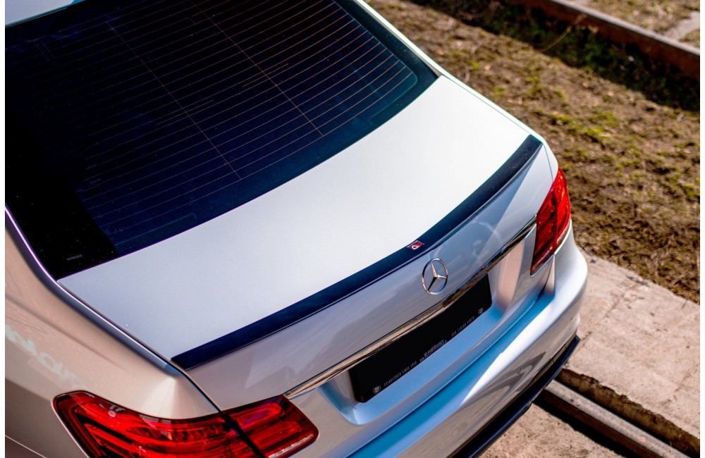 Spoiler Cap Mercedes-Benz E63 AMG / AMG-Line / Standard Sedan W212 Facelift Spoiler Cap Mercedes-Benz E63 AMG / AMG-Line / Standard Sedan W212 Facelift