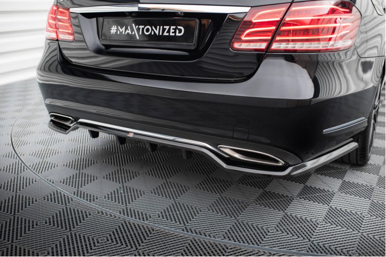Πίσω Splitter (με κατακόρυφες ράβδους) Mercedes-Benz E W212 Facelift