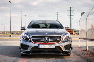 Front Splitter Mercedes-Benz GLA 45 AMG
