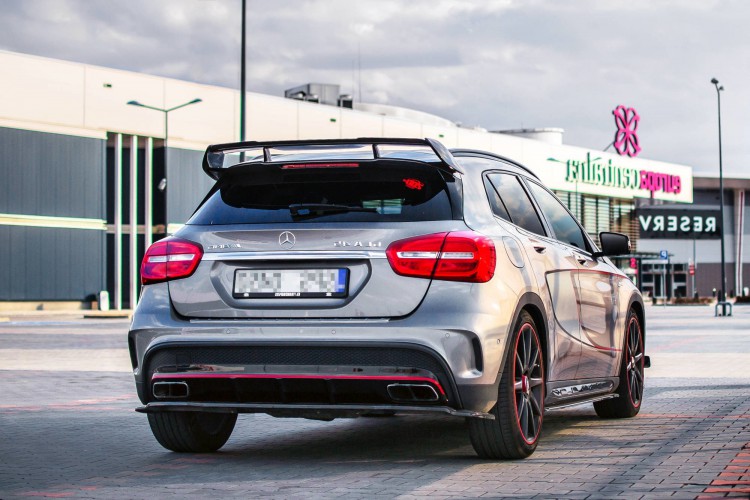 Πίσω Splitter για Mercedes-Benz GLA 45 AMG