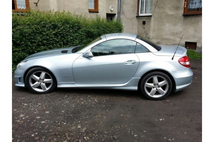 SIDE SKIRTS MERCEDES SLK R171 (SLK R172 AMG LOOK) ABS PLASTIC