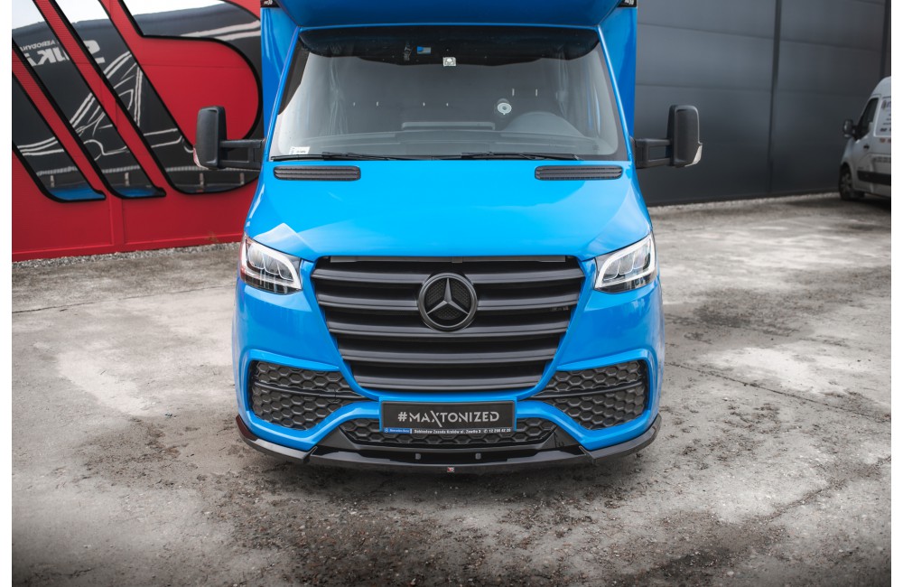 Front Bumper + Splitter Mercedes-Benz Sprinter Mk3 Front Bumper + Splitter Mercedes-Benz Sprinter Mk3