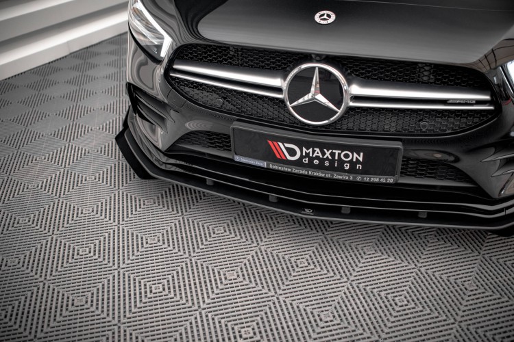 Street Pro Front Splitter + Flaps Mercedes A35 AMG / AMG-Line Aero Pack W177