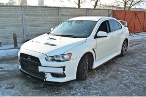 FRONT RACING SPLITTER V.2 Mitsubishi Lancer Evo X